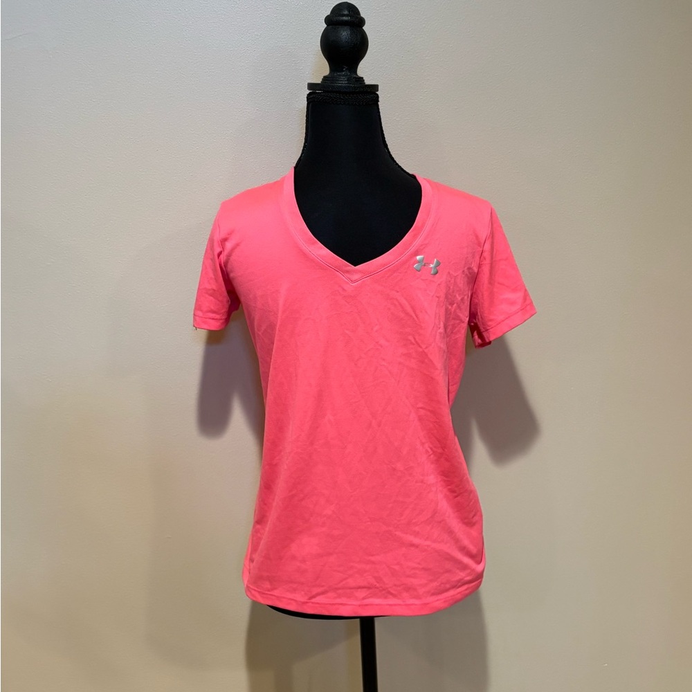 Under Armour Women's bright pink Short Sleeve Workout Tee